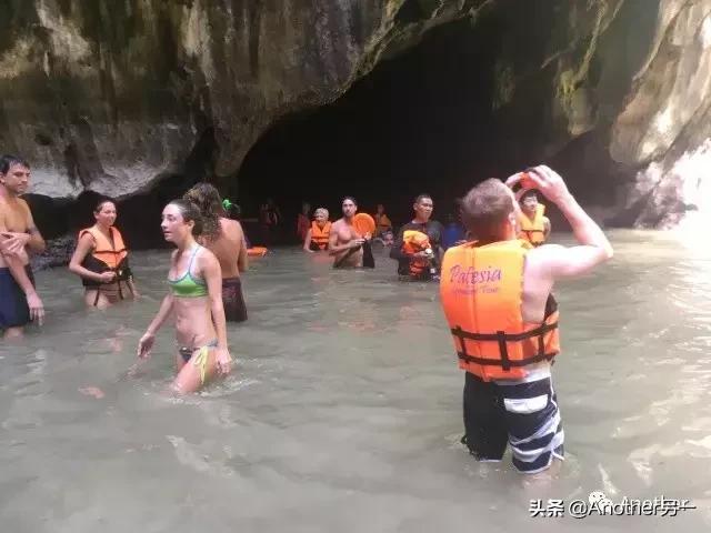 泰国普吉岛甲米具体的位置,泰国导游