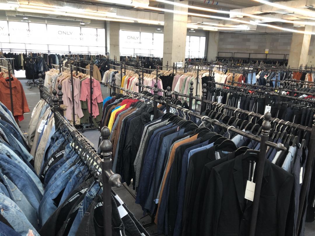 通州人快行动！2021首届大型品牌内购会，100000件大牌低至10元起