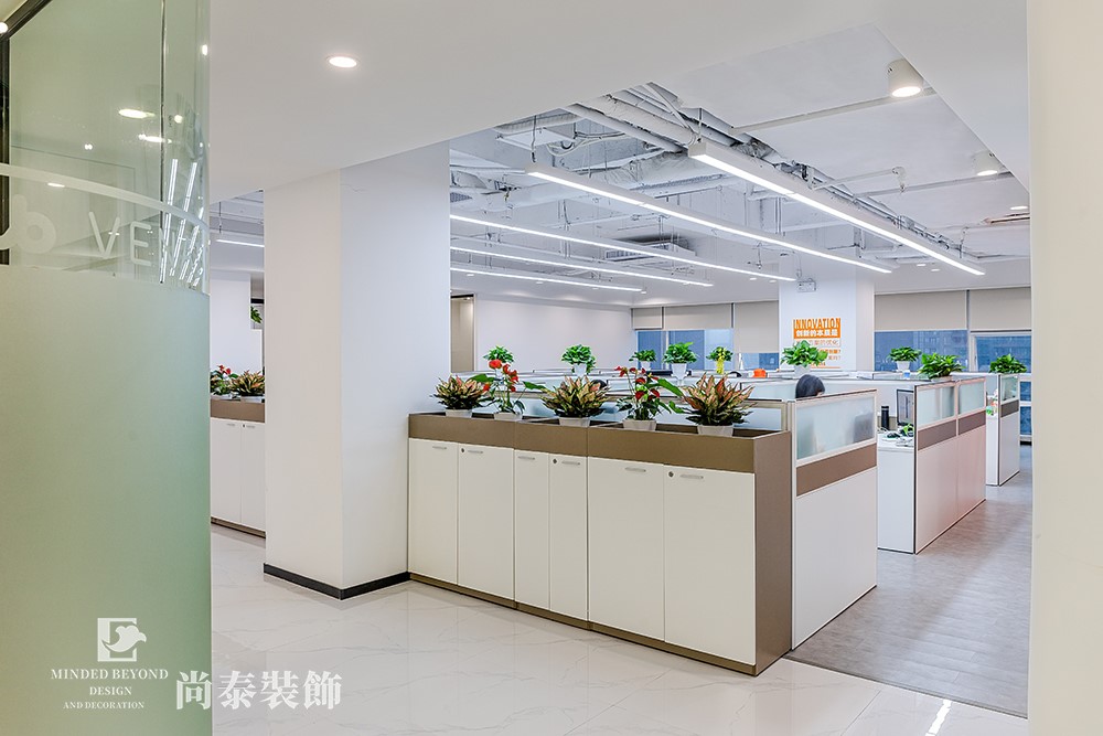 1200㎡办公设计｜当科技充满亲和力，会带来怎样的视觉冲击？