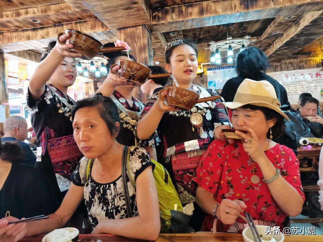 行走贵州旅行,贵州游记第五站西江千户苗寨