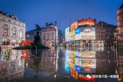 福尔摩斯一生挚爱,福尔摩斯一生之敌莫里亚蒂