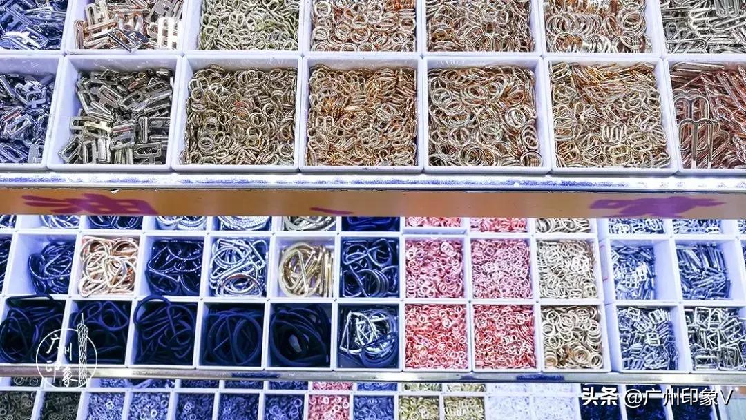 老板开1万底薪,老板开3000的工资干5000的活