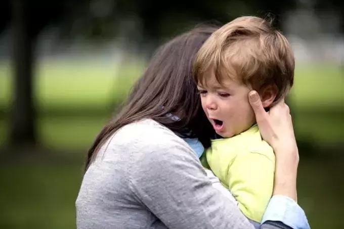 总是忍不住对孩子发脾气怎么办,总是忍不住要对孩子发火说说