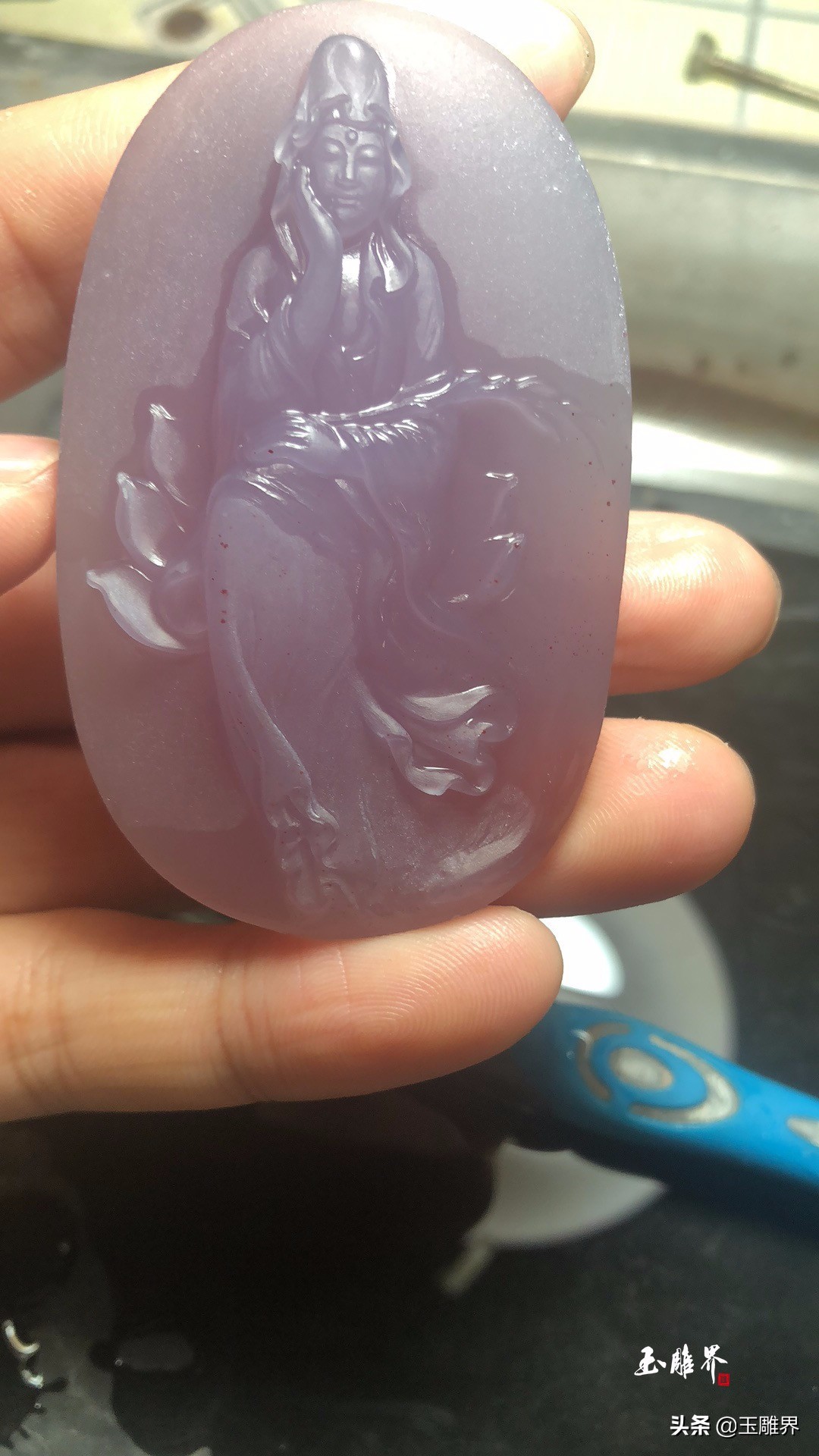 罕见绝美雪景玉雕,和田玉精美观音