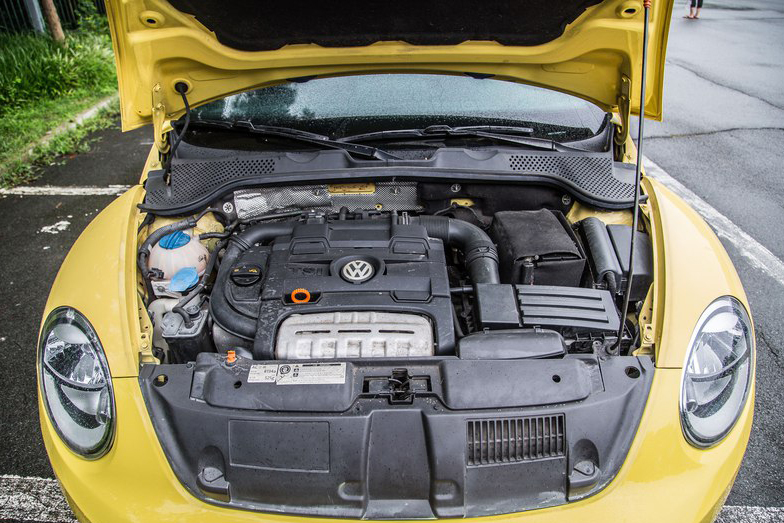 大学生万元二手车飞度,飞度和甲壳虫