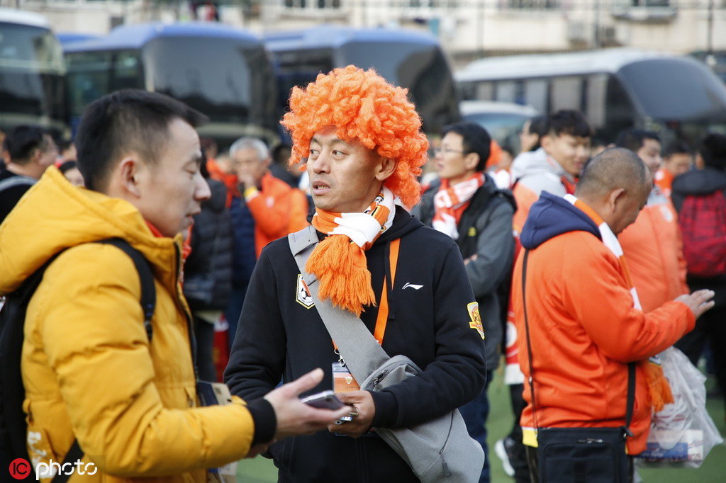 足协杯山东泰山对阵青岛直播,足协杯决赛山东泰山vs申花推荐