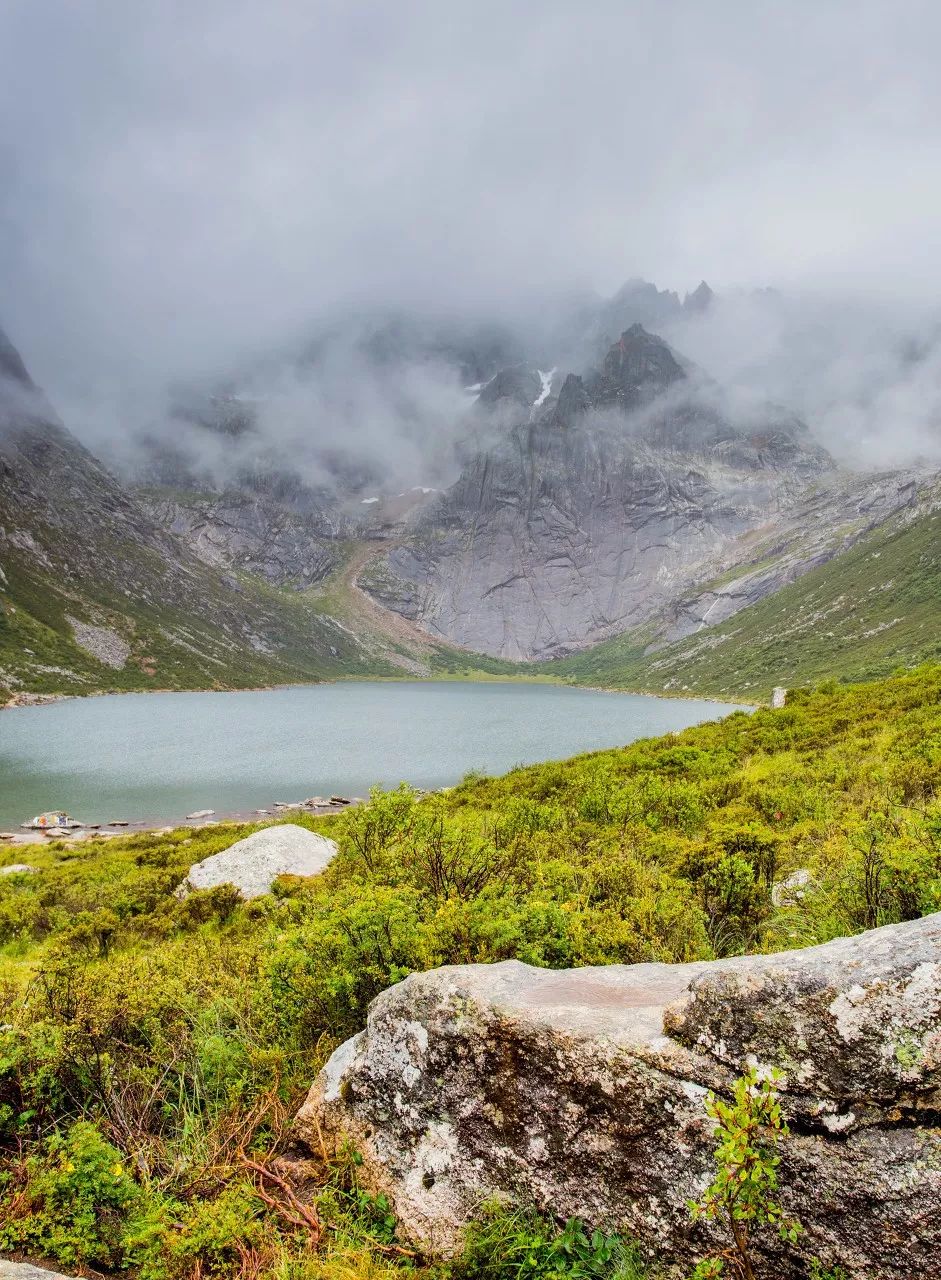 有生之年一定要去四川吗,年轻时不能去四川吗