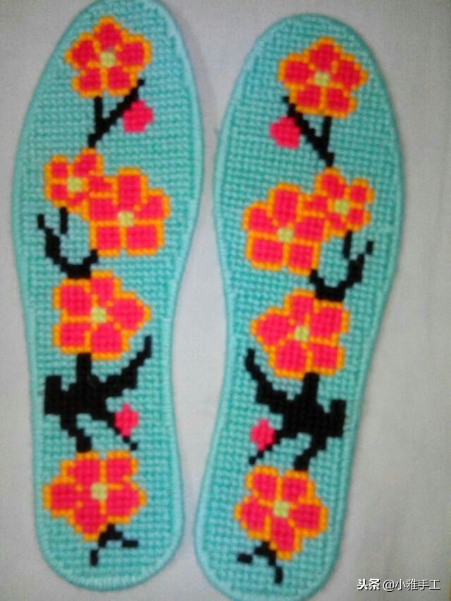云南小巧妹自做鞋垫刺绣教程,孙姐手工刺绣鞋垫教程