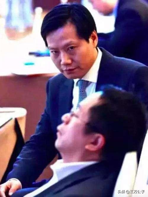 雷军的三十年隐秘暴富史,解析小米创始人雷军的传奇人生