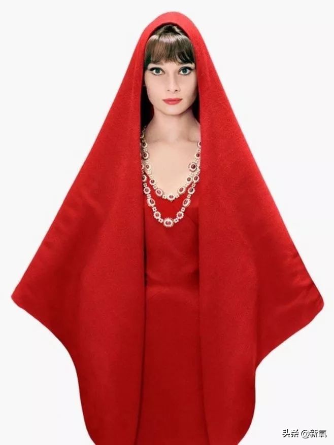 能把正宫红驾驭好，才是一个美人最基本的素质