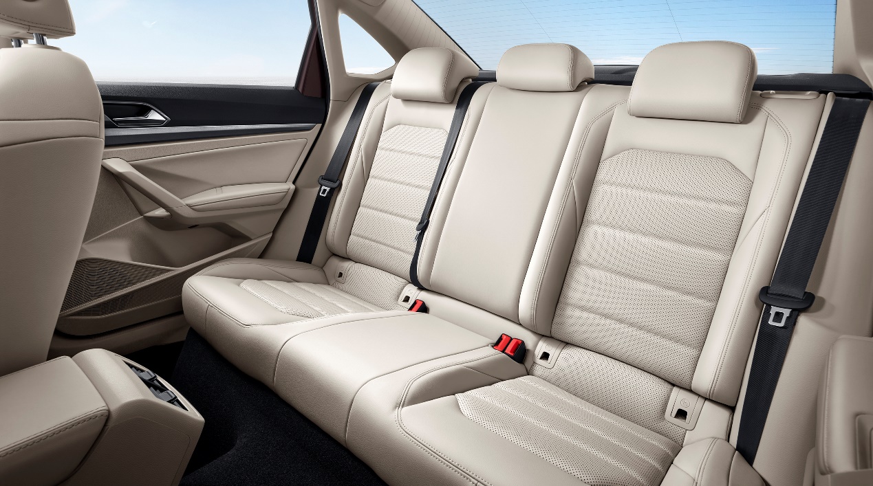 为何很多人说不出朗逸有什么优点，但是最后都买了朗逸？