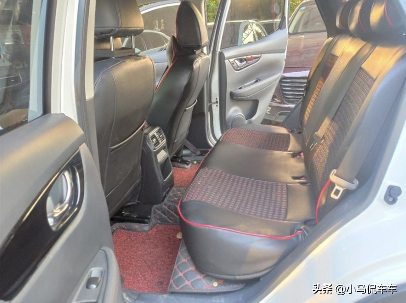 日产逍客2.0最低配值得购买吗,日产逍客经典2.0l舒适版测评