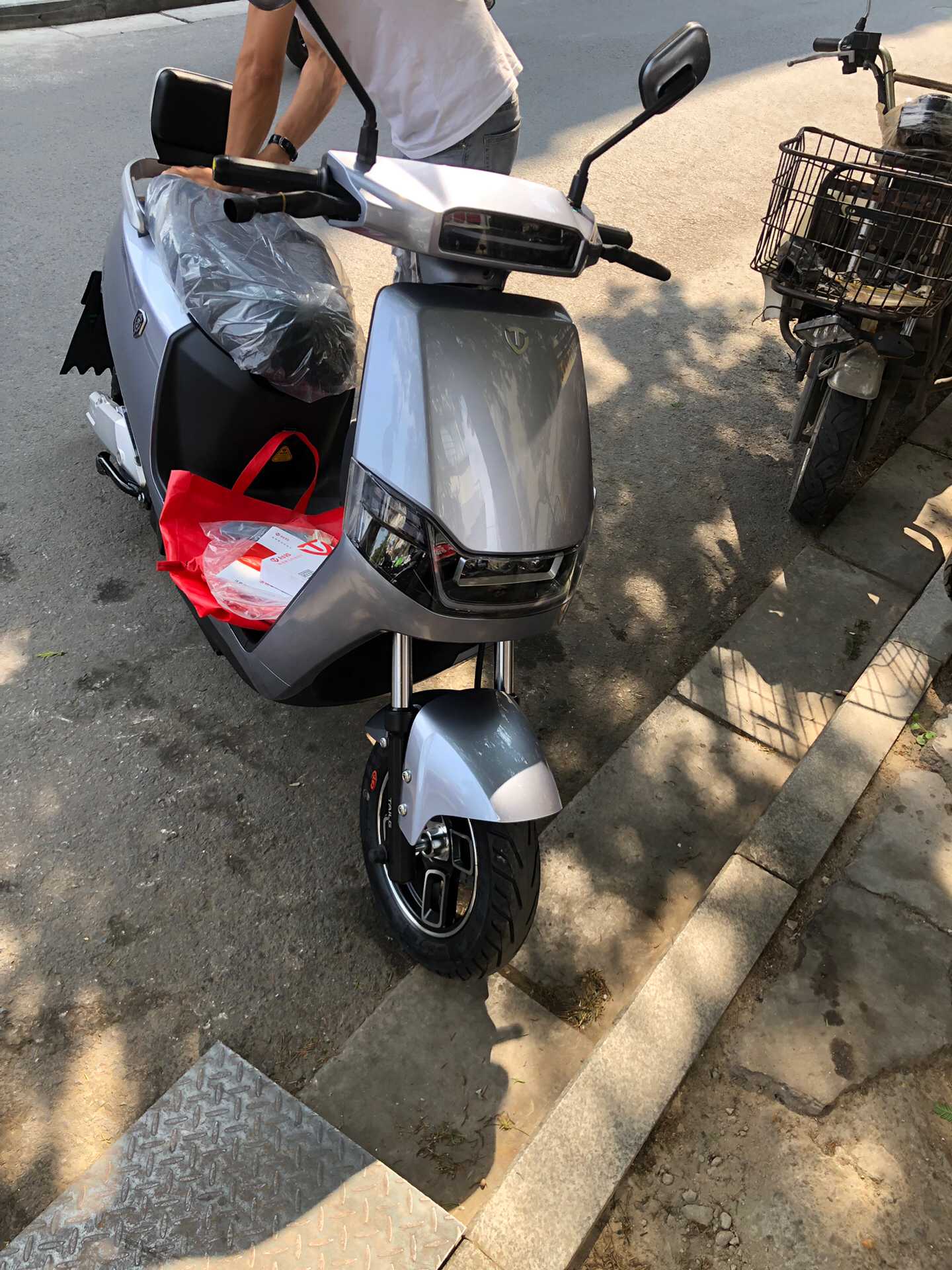 台铃狮子智远版实测,台铃旗舰狮子能跑多少公里