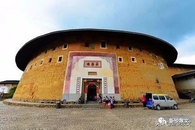 厦门土楼和鼓浪屿哪个好,厦门鼓浪屿福建土楼