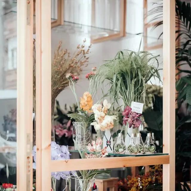 9平米花店,有4间铺面开花店怎样设计