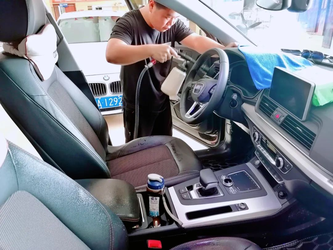 自己洗车必须注意的四件事情,震惊原来洗车还有这么多讲究