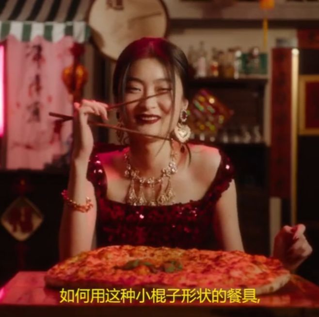 又一国际大牌辱华，杨幂2小时解约或面临赔偿以及资源流失