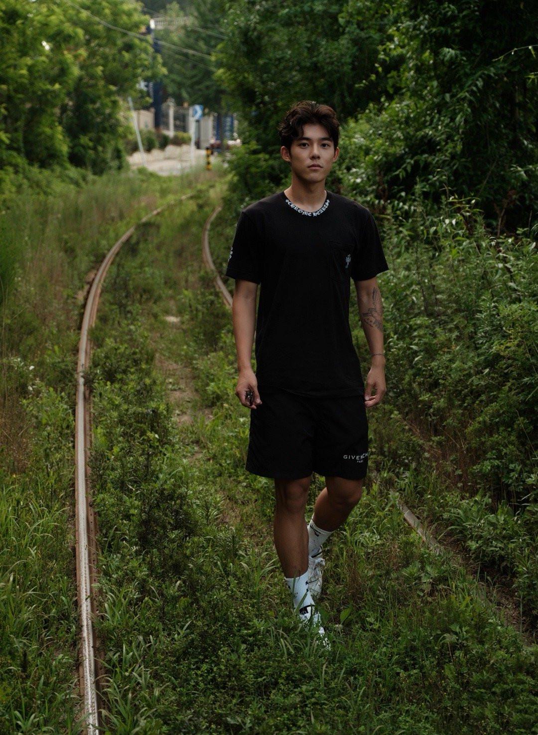 足球帅哥李嗣镕,足球少年李嗣镕照片