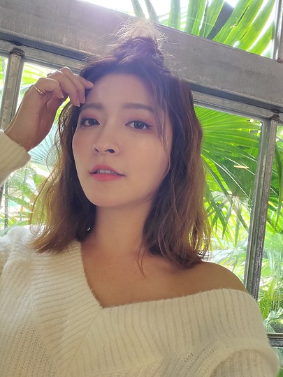 三星GalaxyZFlip评测：吸引目光的不止折叠