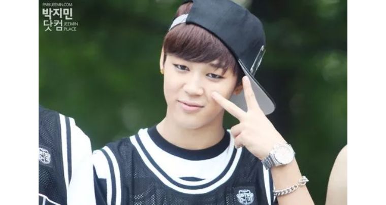 脸颊没肉是太瘦了么,韩国爱豆要瘦到多少斤