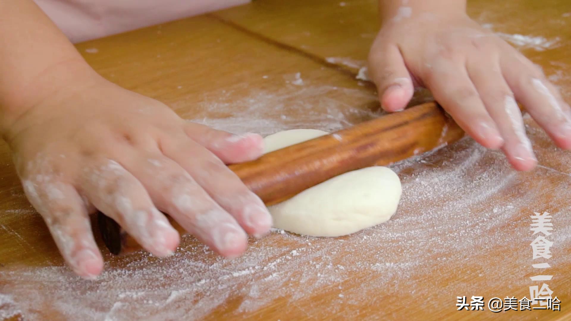 肉夹馍教程来了，从烙馍到卤肉，超详细做法分享，学会能开店了