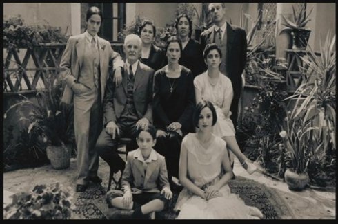 墨西哥女画家弗里达卡洛作品高清,西班牙画家弗里达卡洛