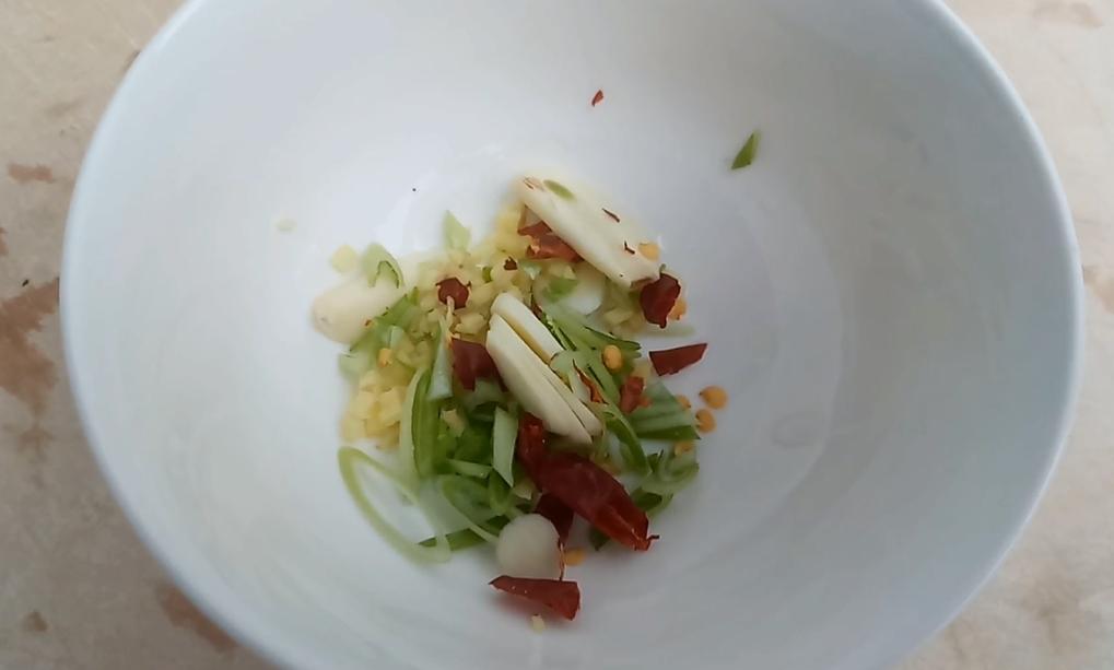 美食家常菜韭菜炒河虾太好吃了,精品菜谱韭菜炒河虾的做法