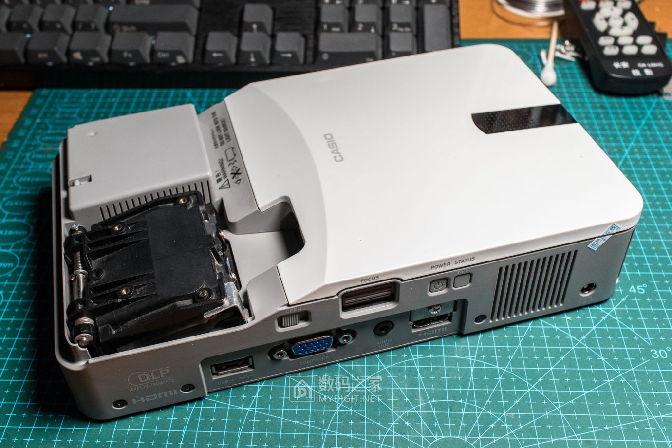 卡西欧激光投影拆机,卡西欧vc110激光投影机怎样清洗