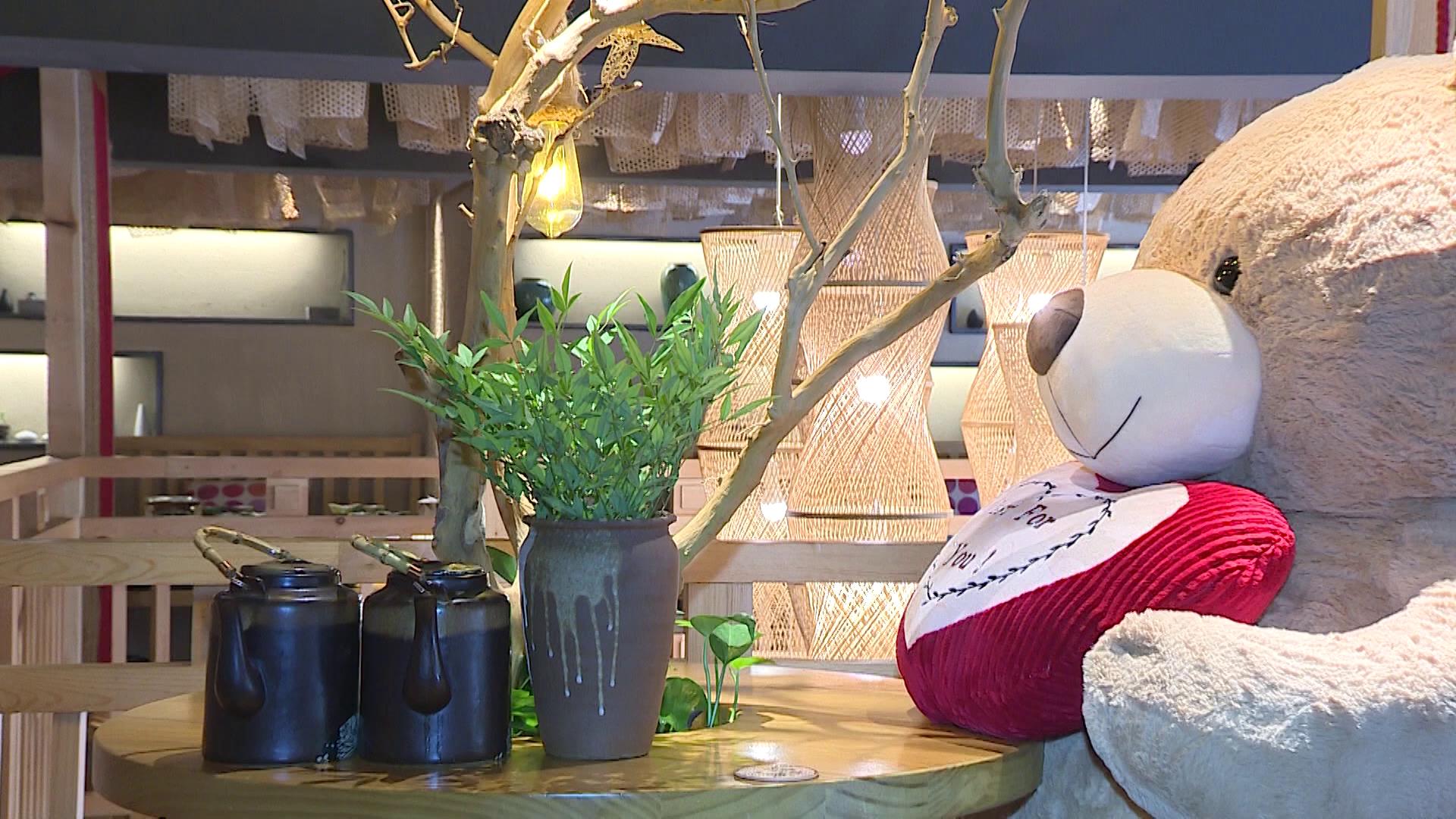 成都开在双子塔里的餐厅,成都最辣餐厅自贡菜