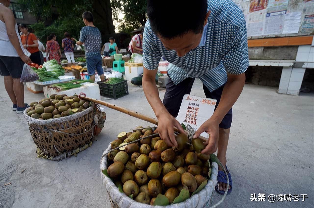满满的维c是秋季最佳的水果,秋冬干燥建议多食应季水果