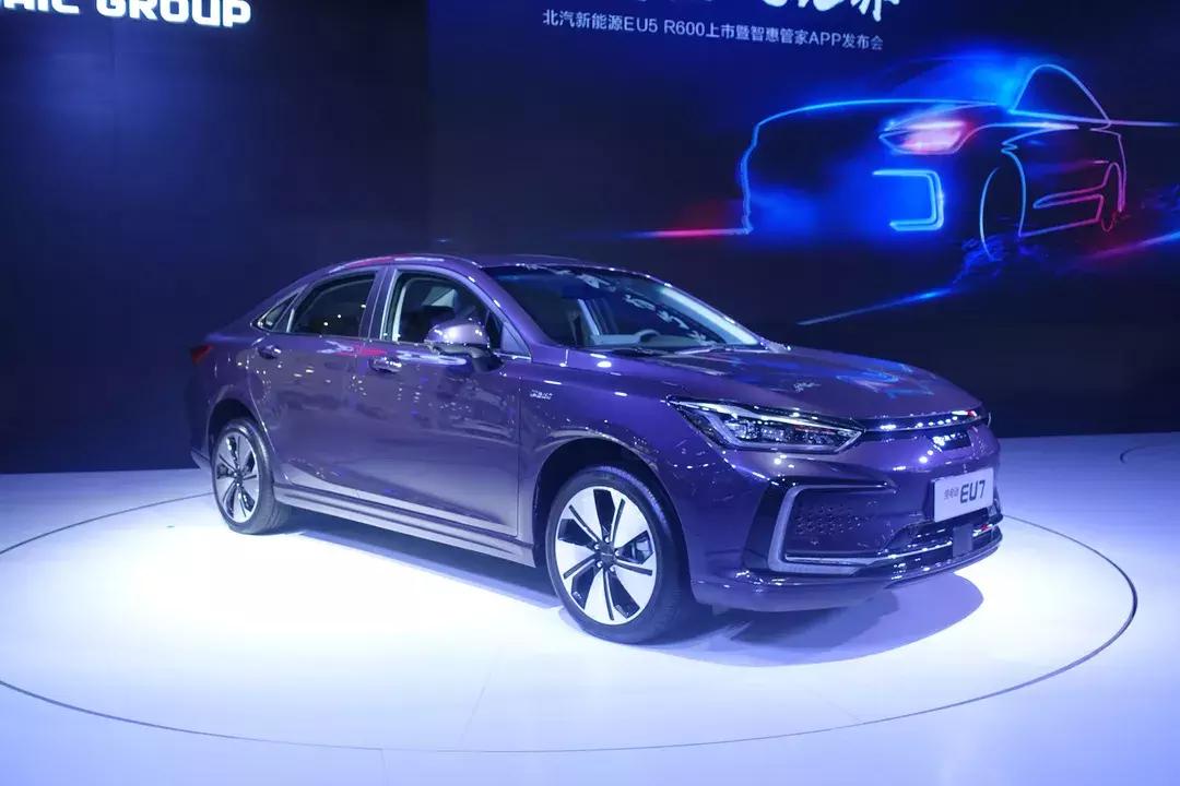 成都车展新能源车型谁领风骚,成都车展新能源汽车有哪些车