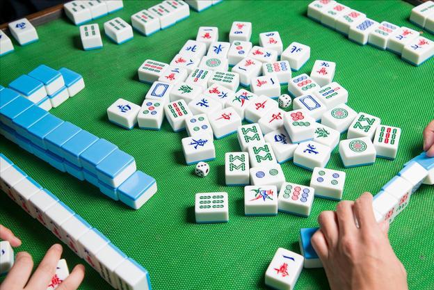 麻将为什么自摸了不能胡,打麻将为什么不能胡打最后四把