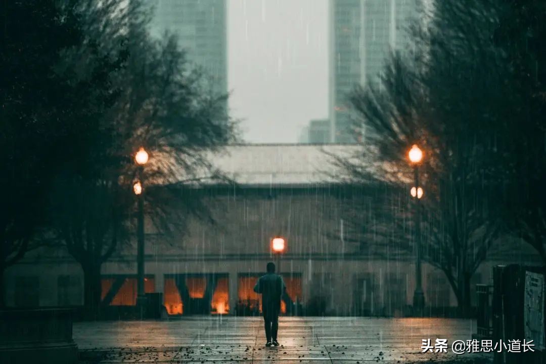 抵御大雨用英语怎么说,突降大雨用英语怎么说