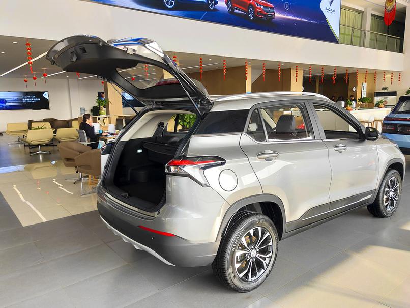 宝骏2021款510颜兽,宝骏510试驾视频