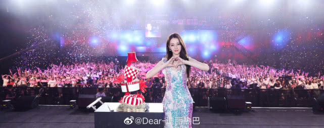 迪丽热巴杨幂嘉行门面担当,迪丽热巴杨幂嘉行传媒采访