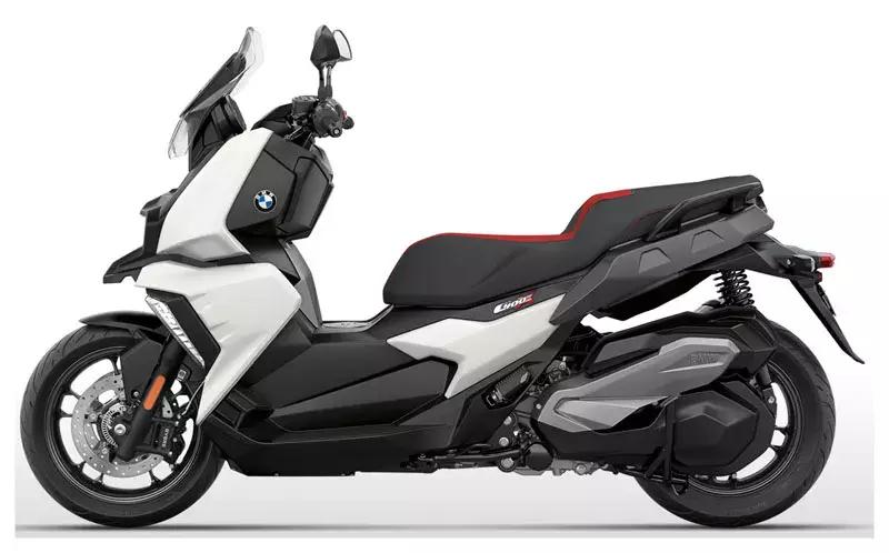 S1000RR摩托车新增M套件，BMW两款拳头产品重拳出击！