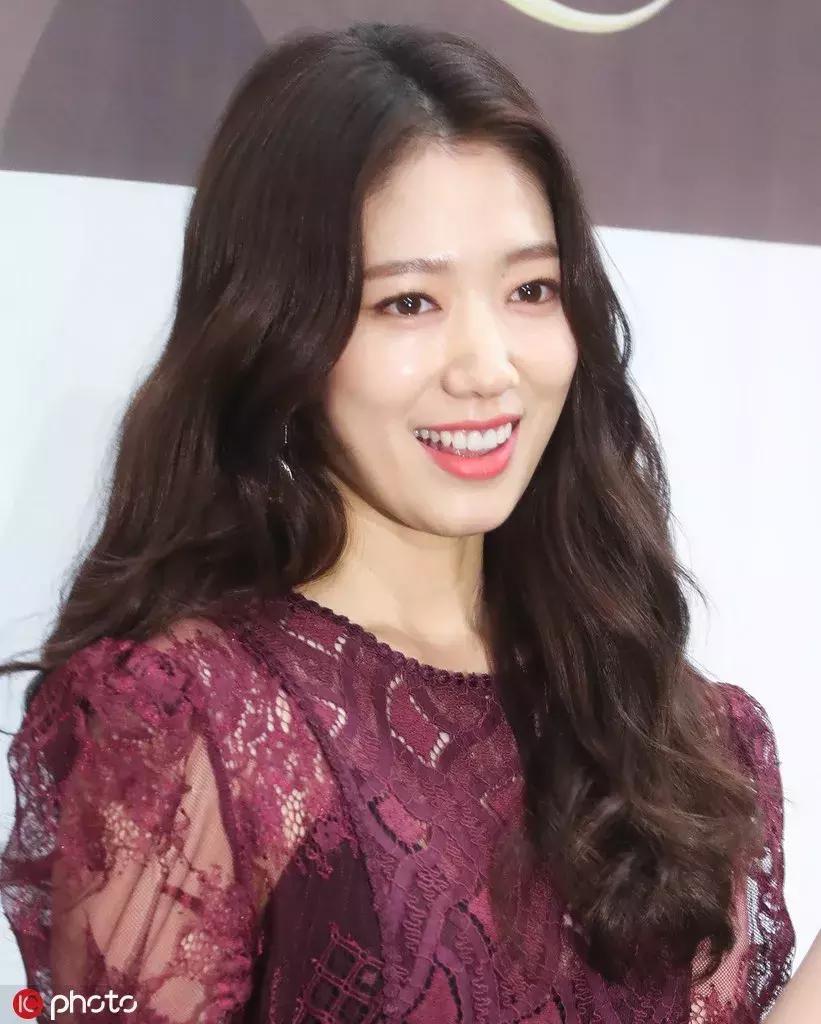 一直美白一直不见效？到底是精华没效果还是方式没用对？