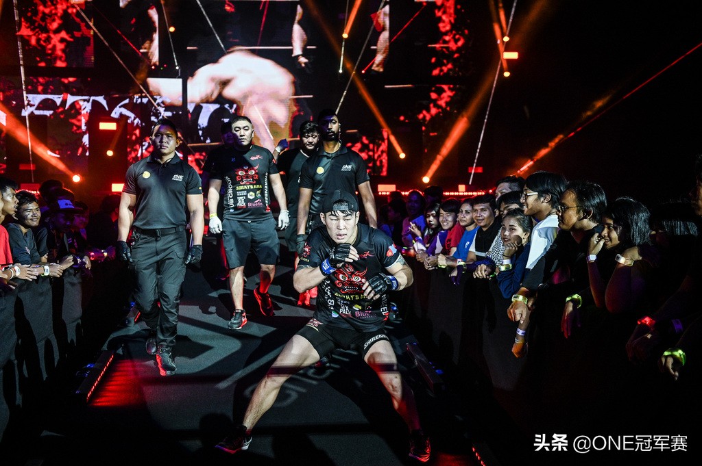 马嘉文格斗比赛,马嘉文泰拳王