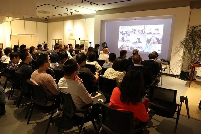 向下扎根向上生长工作总结,向内深耕向外生长800字征文