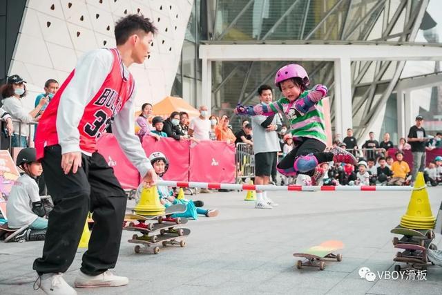 滑板ollie一般多久学会,滑板学习视频初学