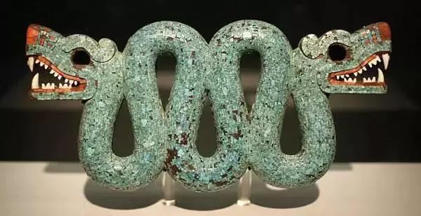 鉴别原矿绿松石真假,绿松石真假鉴别荧光灯