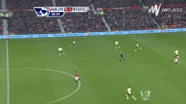 乱战高手“小豌豆”：有一颗渴望进球的心和不断奔跑的意志