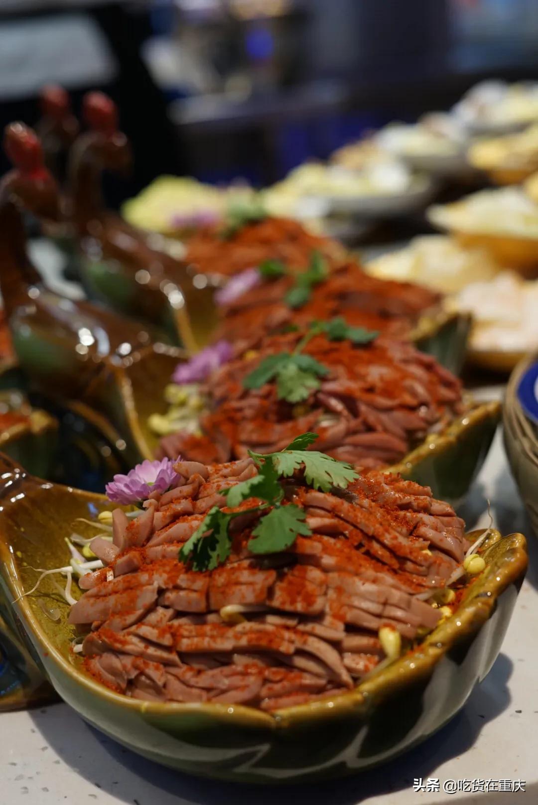 重庆老巷子里的地道火锅最新,解放碑重庆的老火锅