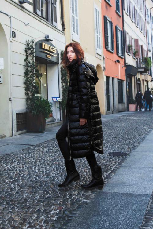 金羽杰羽绒服2018冬款,lincchic金羽杰2022秋款羽绒服