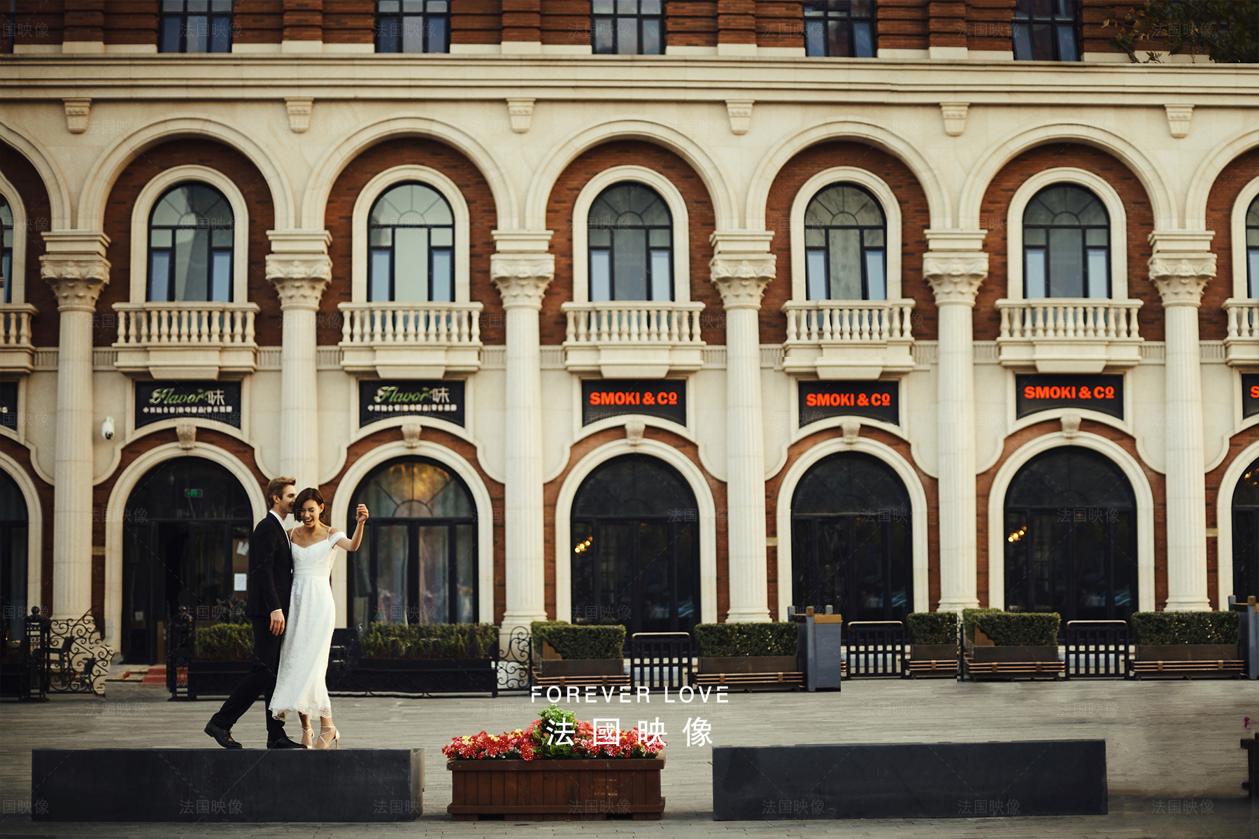 法式复古婚纱让你的婚纱与众不同,精致到骨子里的法式婚纱照