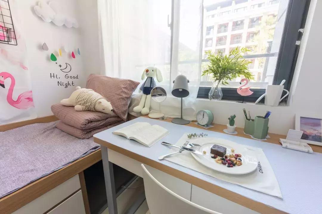 宜家风的寝室？网友又酸了：浙大的寝室，不是我的寝室！