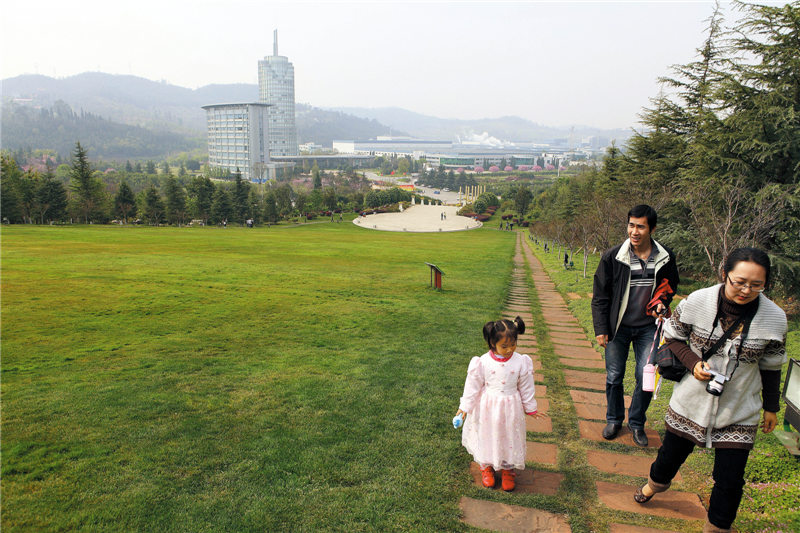 褚时健哪一年离世,褚时健去世了吗