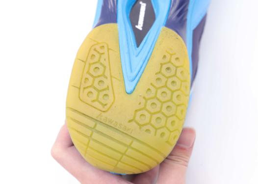 百元轻弹跑鞋性价比,500以内耐磨实战鞋推荐