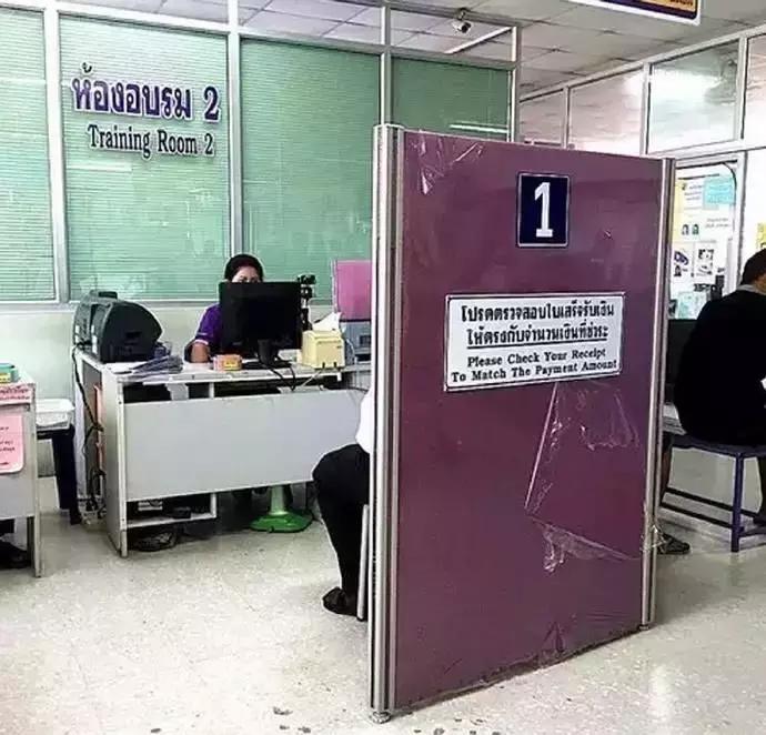 中国周边藏着三个驾照超容易拿的国家！只要3天，最便宜才40块？