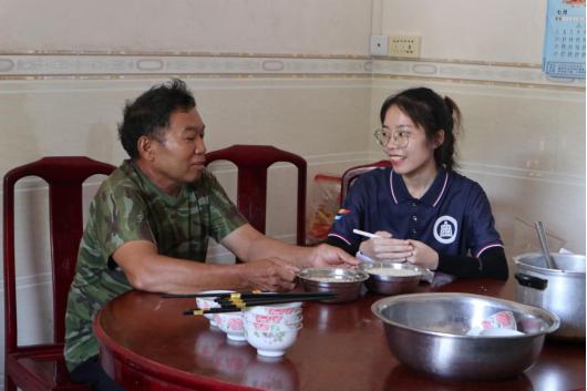 广州商学院管理学院携手电商来为梅州五华潭下带货啦